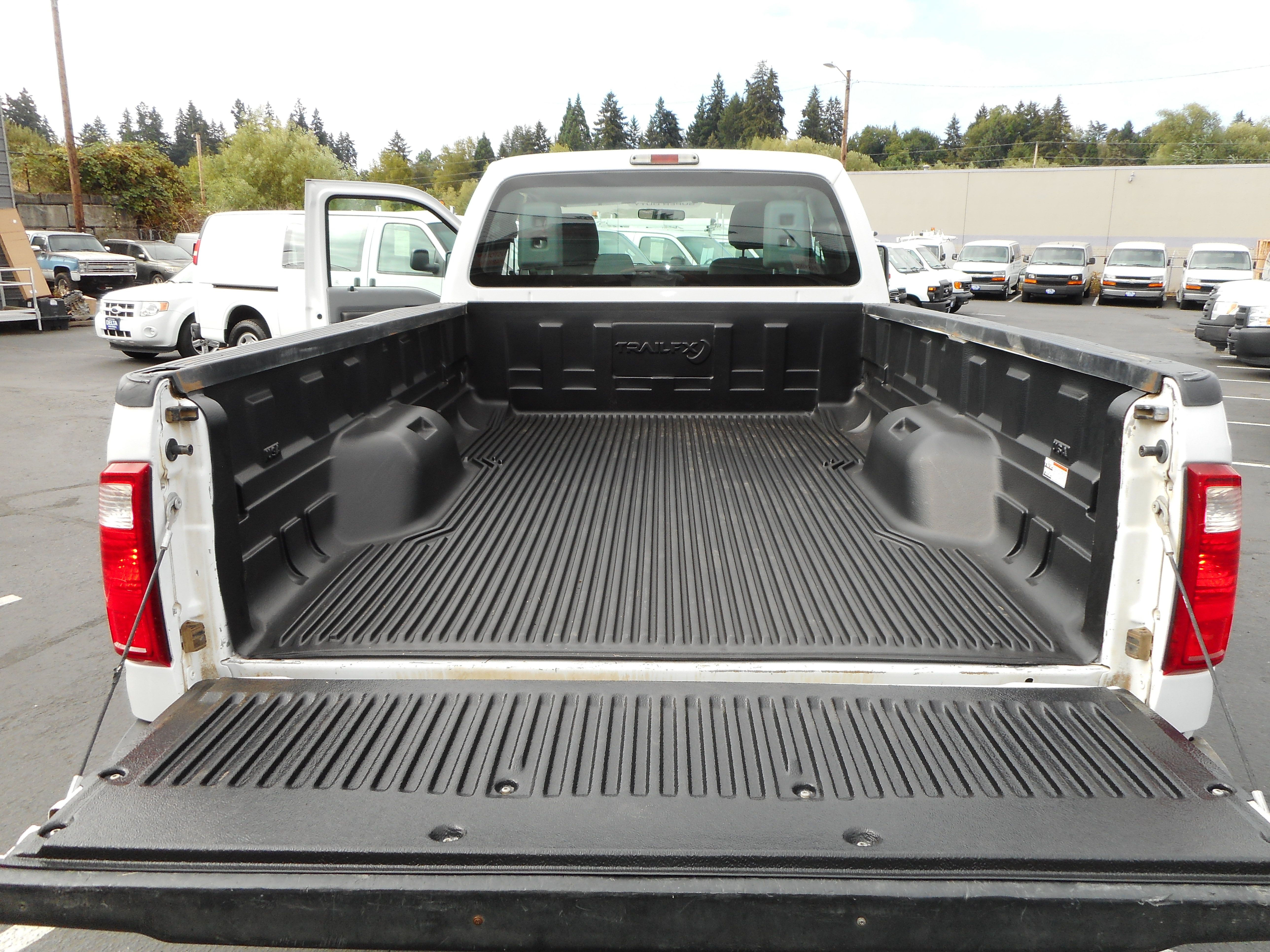 Used 2012 Ford F250 XL w/ PWR Equipment Group AWD/4WD image 22