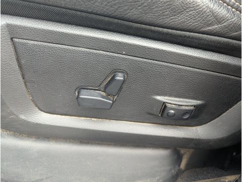Used 2019 RAM 2500 Limited AWD/4WD image 10
