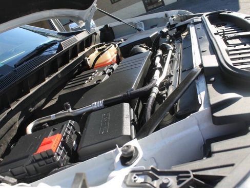 Used 2022 Chevrolet Silverado 1500 LT image 14