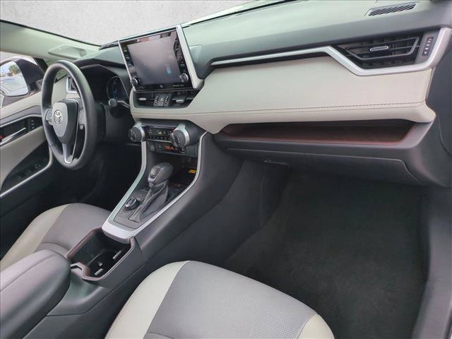 Certified 2022 Toyota RAV4 Limited AWD/4WD image 22