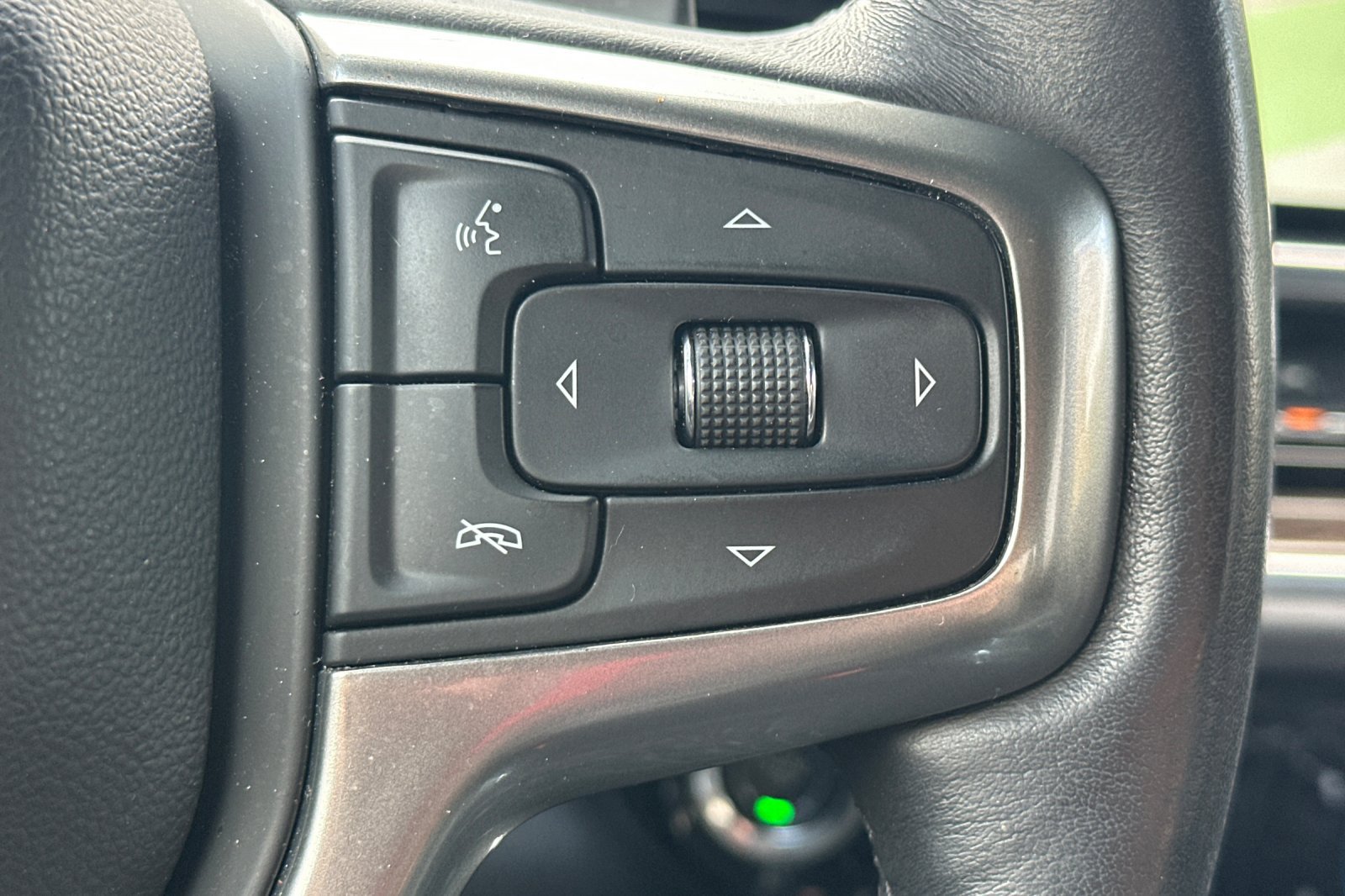 Used 2022 Chevrolet Silverado 1500 RST w/ Protection Package AWD/4WD image 36