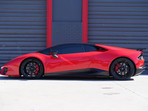 Used 2019 Lamborghini Huracan LP 580-2 image 11