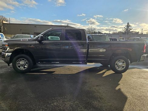 New 2026 RAM 3500 Tradesman image 4