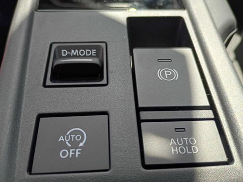 New 2026 Nissan Sentra SR w/ SR Premium Package FWD image 34