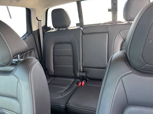 Used 2022 GMC Canyon Denali AWD/4WD image 10