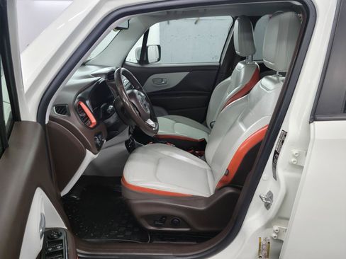 Used 2016 Jeep Renegade Limited AWD/4WD image 12