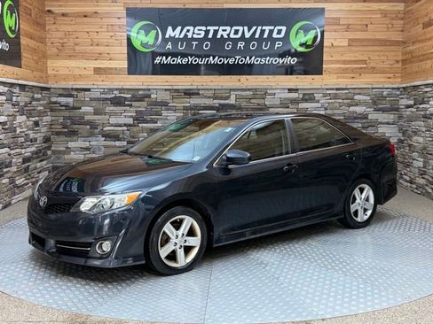 Used 2013 Toyota Camry SE FWD image 5