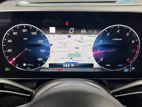 Used 2023 Mercedes-Benz GLC 300 4MATIC image 14