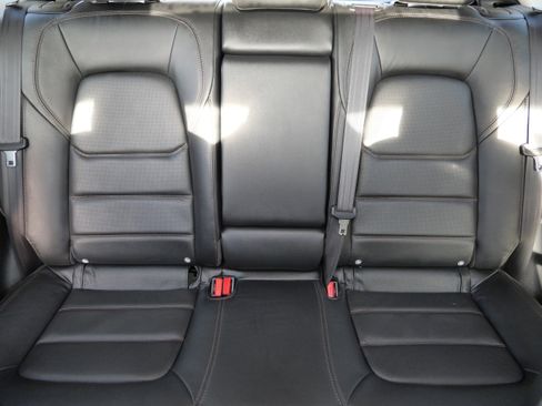 Used 2021 MAZDA CX-5 Touring image 13