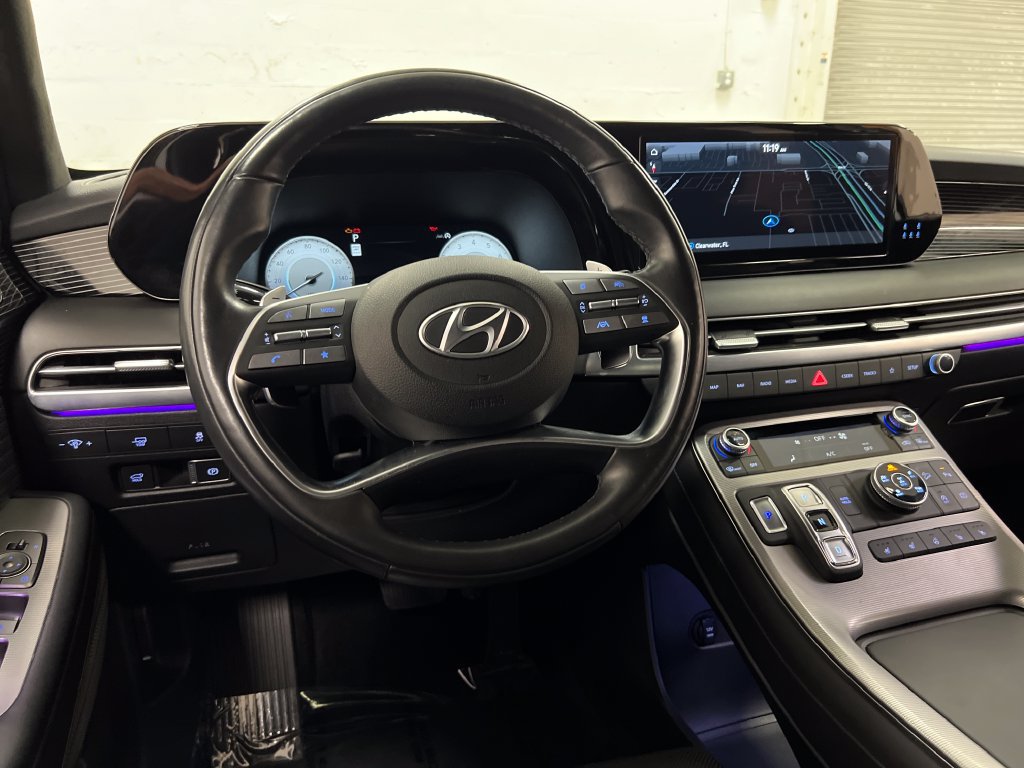 Used 2025 Hyundai Palisade Calligraphy AWD/4WD image 13