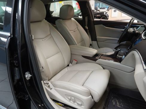 Used 2013 Cadillac XTS Premium AWD/4WD image 25