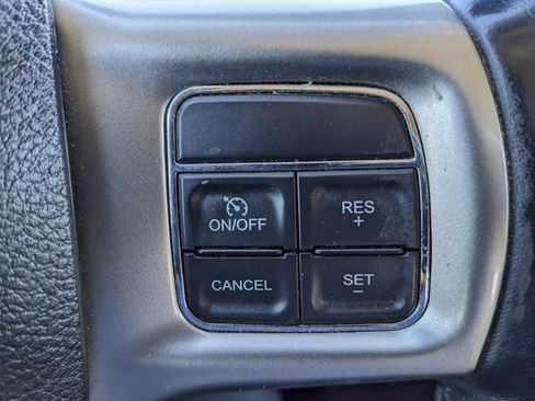 Used 2018 RAM 2500 Laramie w/ Sport Appearance Group image 31