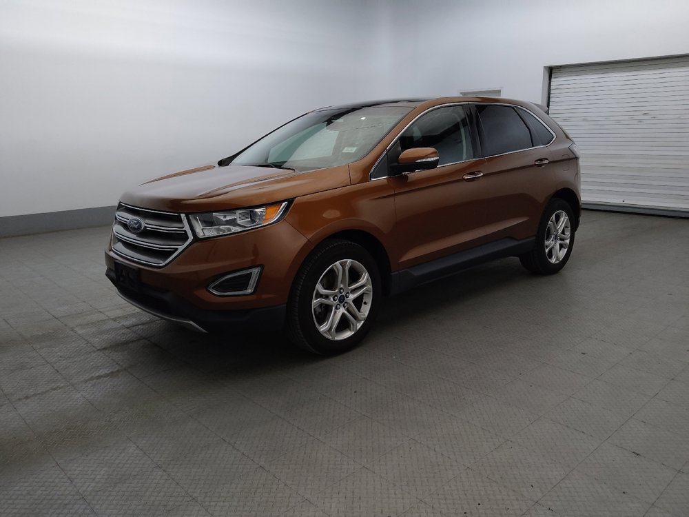Used 2017 Ford Edge Titanium w/ Technology Package AWD/4WD image 2