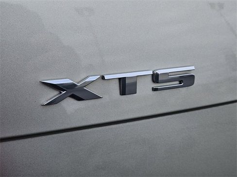 Used 2016 Cadillac XTS Luxury image 14