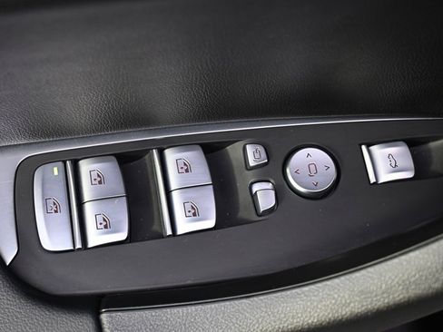 Used 2023 BMW X3 xDrive30i w/ M Sport Package image 24