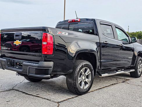 Used 2020 Chevrolet Colorado Z71 AWD/4WD image 6