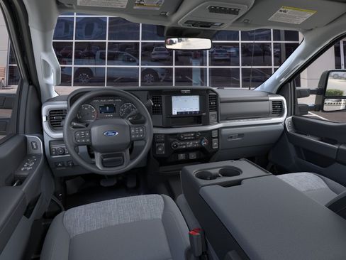 New 2026 Ford F350 XLT w/ XLT Value Package AWD/4WD image 9