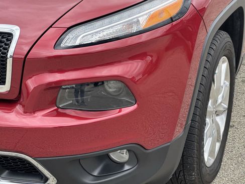 Used 2017 Jeep Cherokee Limited w/ Trailer Tow Group image 9