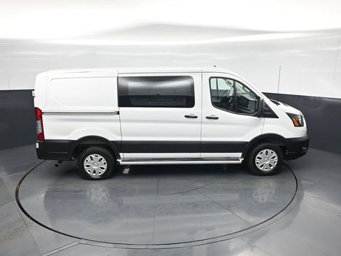 Used 2025 Ford Transit 250 Low Roof w/ Exterior Upgrade Package RWD image 38
