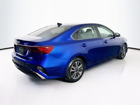 Used 2022 Kia Forte LXS FWD image 9