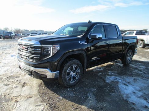 New 2026 GMC Sierra 1500 SLT w/ SLT Convenience Package image 9