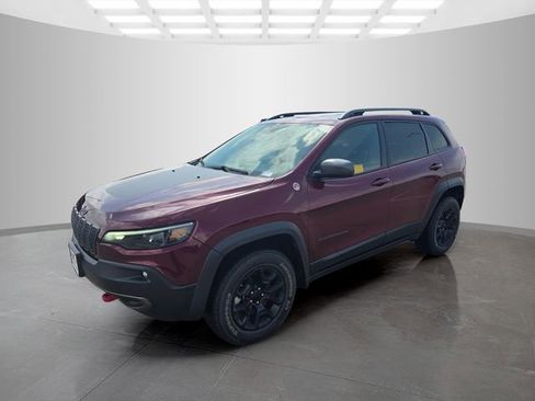 Used 2021 Jeep Cherokee Trailhawk w/ Sun, Sound & Nav Group AWD/4WD image 4
