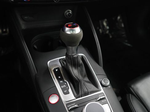Used 2018 Audi RS 3 AWD/4WD image 22