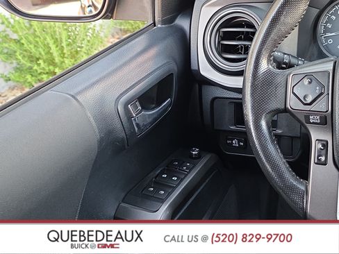 Used 2018 Toyota Tacoma TRD Off-Road w/ Technology Package RWD image 20