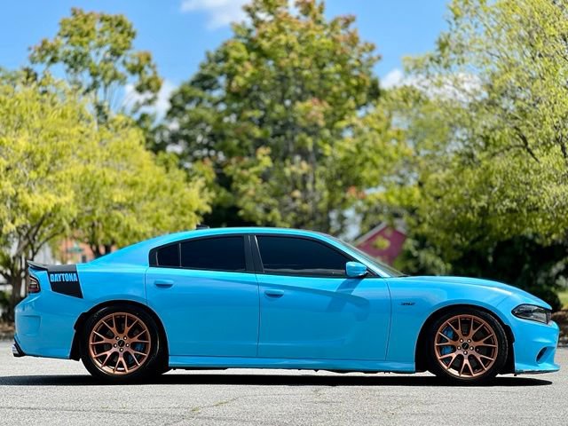 Used 2018 Dodge Charger R/T RWD image 4