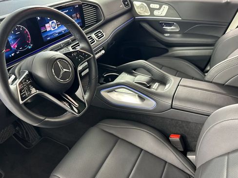 Certified 2026 Mercedes-Benz GLS 450 4MATIC image 12