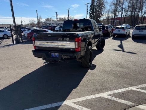 Used 2022 Ford F350 Platinum image 18