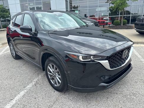 Used 2025 MAZDA CX-5 AWD 2.5 S w/ Preferred Package image 2