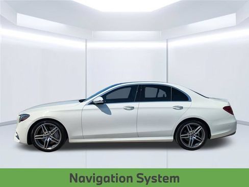 Used 2020 Mercedes-Benz E 350 Sedan image 2