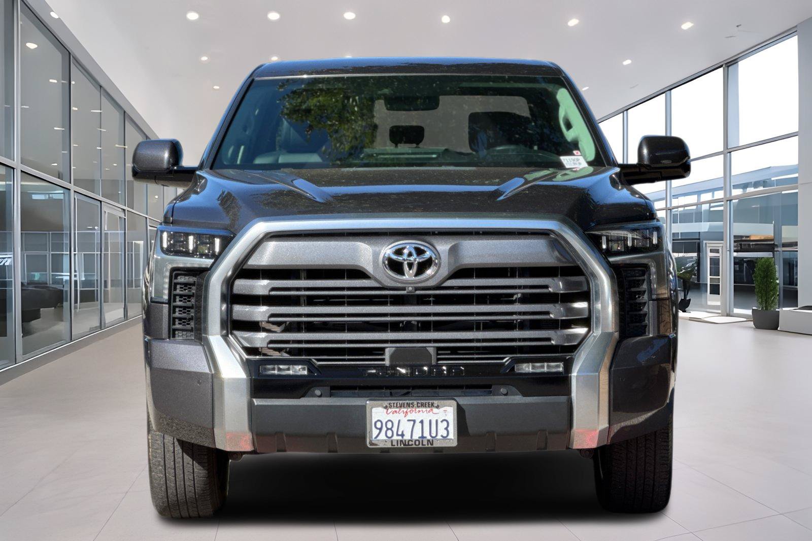 Used 2023 Toyota Tundra Limited AWD/4WD image 9