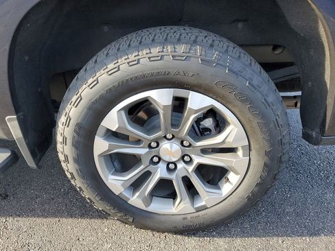 Used 2024 Chevrolet Silverado 1500 High Country image 31