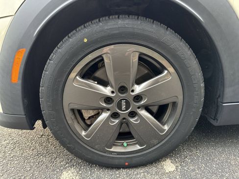 Used 2022 MINI Cooper S image 7