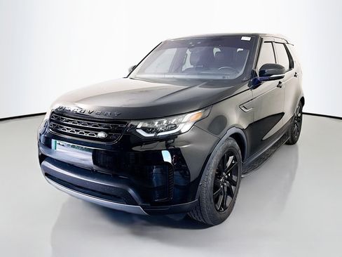 Used 2019 Land Rover Discovery SE AWD/4WD image 4