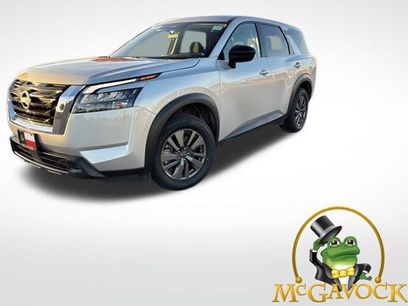 Certified 2023 Nissan Pathfinder S w/ Cargo Package