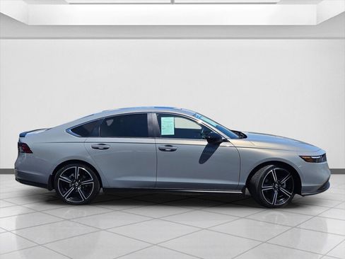 Certified 2025 Honda Accord Sport image 4