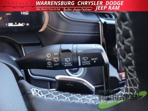 New 2026 Jeep Grand Cherokee Laredo image 17