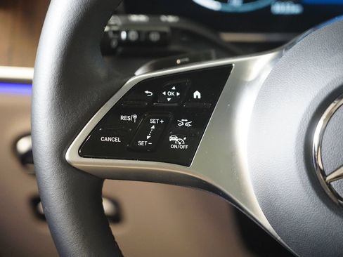 Certified 2026 Mercedes-Benz GLC 300 4MATIC image 16