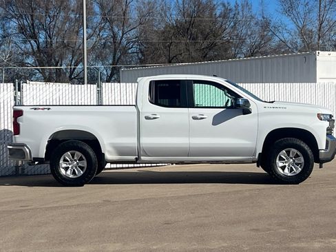 Used 2021 Chevrolet Silverado 1500 LT w/ Work Truck Package image 3