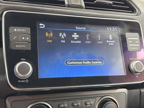 Used 2022 Nissan Leaf S FWD image 18