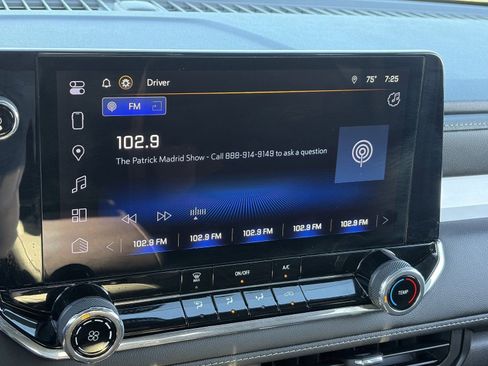 Certified 2024 Chevrolet Colorado LT RWD image 27