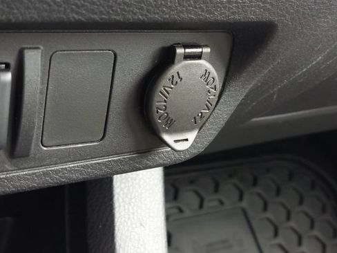 Used 2020 Toyota Tacoma 4x4 Double Cab image 26