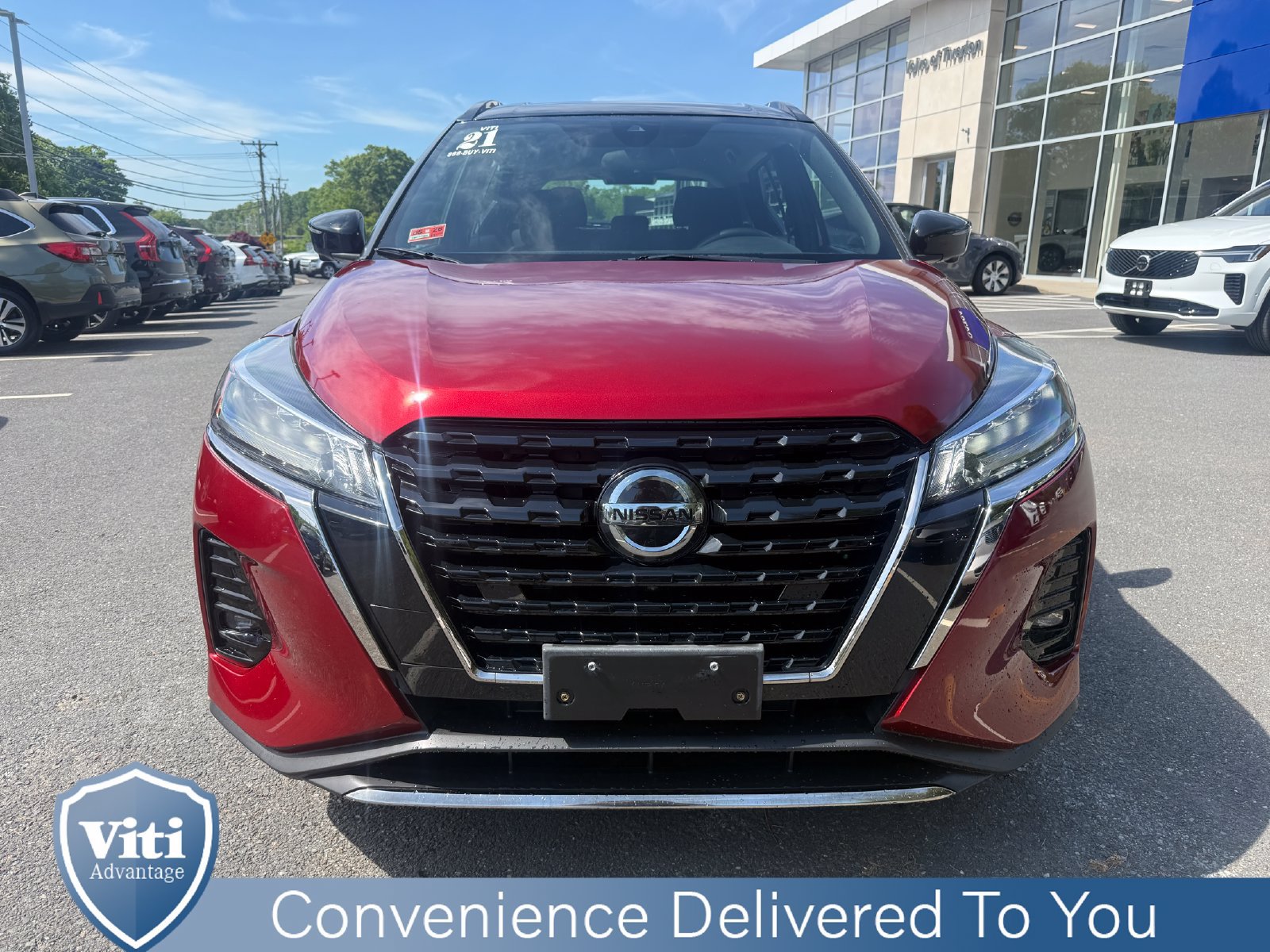 Used 2021 Nissan Kicks SR FWD image 3