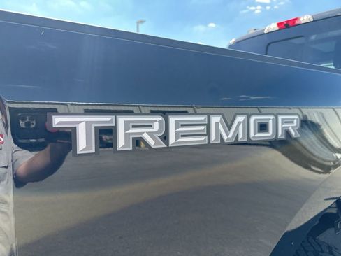 New 2026 Ford F250 Lariat w/ Tremor Off-Road Package image 45