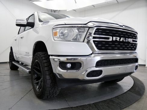 Used 2022 RAM 1500 Big Horn AWD/4WD image 41