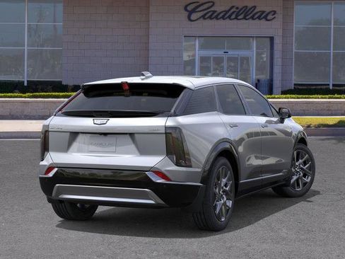Used 2026 Cadillac Optiq Luxury 1 RWD image 28