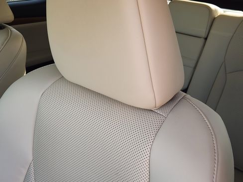 Used 2022 Lexus RX 350 Premium image 19